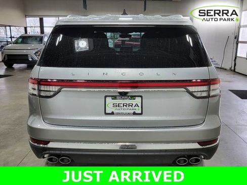 Used 2024 Lincoln Aviator Reserve w/ Equipment Group 201A AWD/4WD image 6