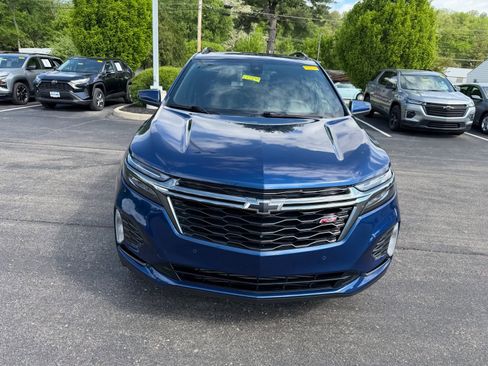 Used 2022 Chevrolet Equinox RS w/ RS Leather Package image 10