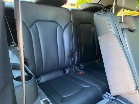 Used 2019 Audi Q7 3.0T Premium w/ Convenience Package AWD/4WD image 52