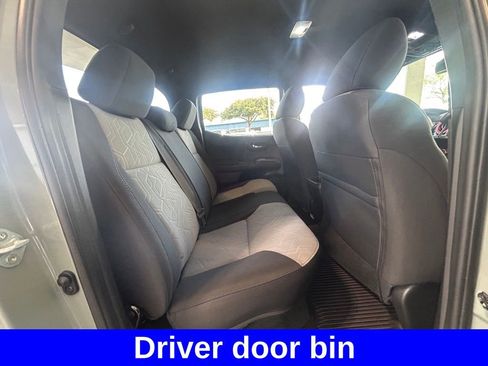 Used 2023 Toyota Tacoma TRD Off-Road image 32