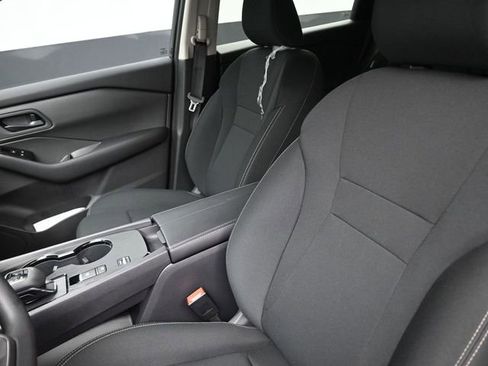 New 2026 Nissan Rogue S image 19