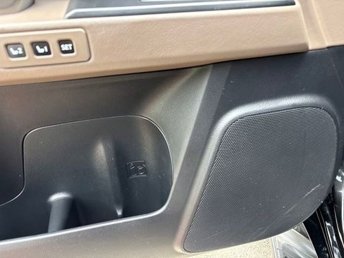 Used 2023 Lexus GX 460 Premium AWD/4WD image 13