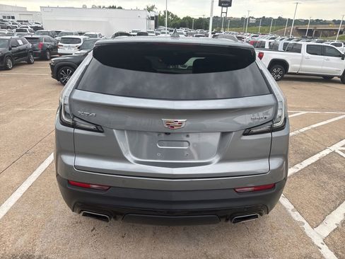 Used 2023 Cadillac XT4 Sport FWD image 6