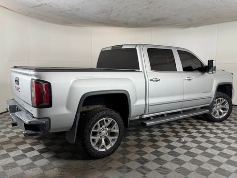 Used 2018 GMC Sierra 1500 SLT w/ SLT Premium Package image 9