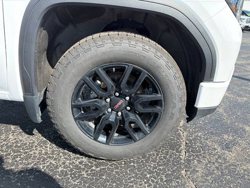 Certified 2024 GMC Sierra 1500 Elevation AWD/4WD image 17