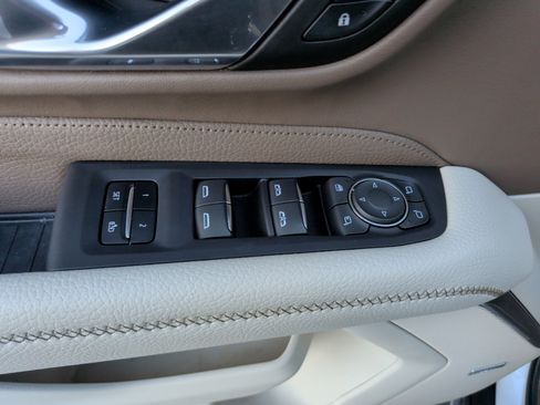 Used 2023 GMC Yukon XL Denali w/ Denali Reserve Package image 26