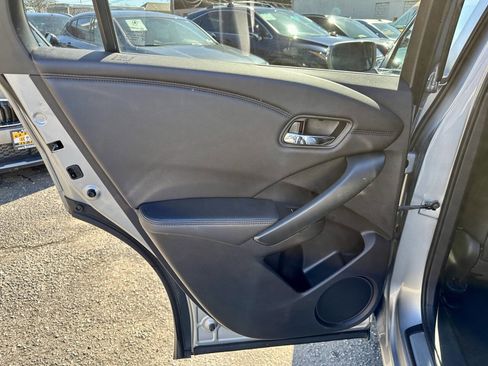 Used 2018 Acura RDX AWD image 12