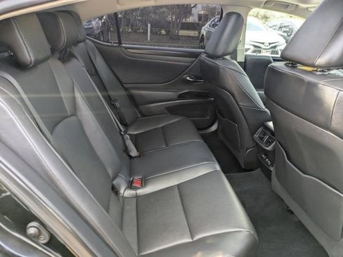 Used 2022 Lexus ES 350 w/ Premium Package image 30