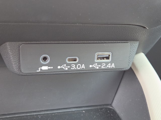 Used 2026 Subaru Forester Limited AWD/4WD image 14