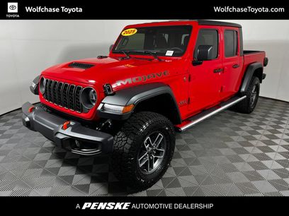 Used 2025 Jeep Gladiator Mojave w/ Convenience Group