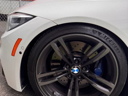 Used 2018 BMW M4 Coupe RWD image 8