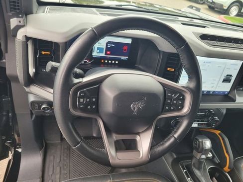 Certified 2023 Ford Bronco Badlands image 30