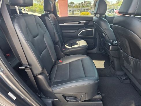 Used 2022 Kia Telluride S AWD/4WD image 30