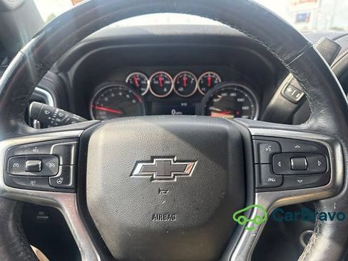 Used 2020 Chevrolet Silverado 1500 LT Trail Boss AWD/4WD image 14