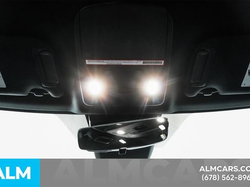 Used 2025 Toyota Camry SE image 52