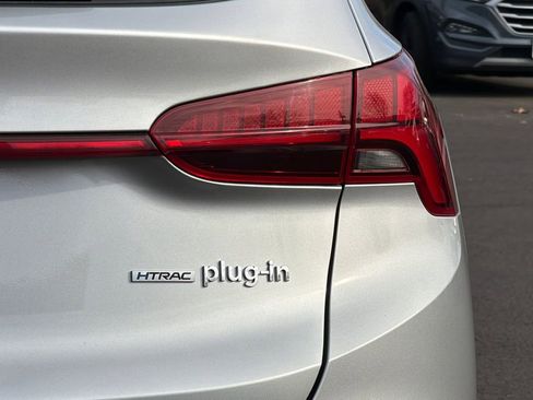 Certified 2023 Hyundai Santa Fe Limited image 24
