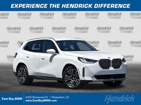Used 2026 BMW X3 xDrive30i AWD/4WD image 1