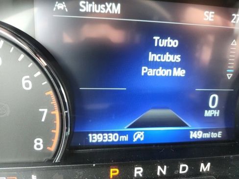 Used 2021 Ford Explorer XLT w/ Class III Trailer Tow Package image 11