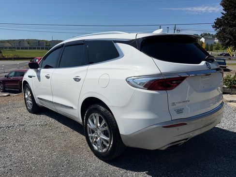 Used 2022 Buick Enclave Premium AWD/4WD image 7