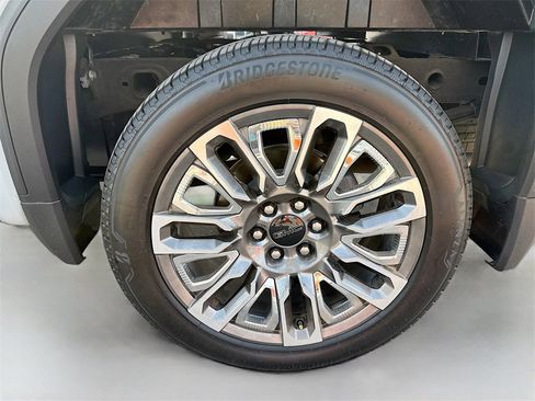 Certified 2025 GMC Sierra 1500 Denali Ultimate image 26