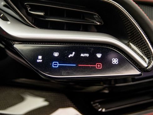 Used 2022 Ferrari SF90 Spider AWD/4WD image 38