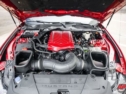 Used 2024 Ford Mustang GT RWD image 2