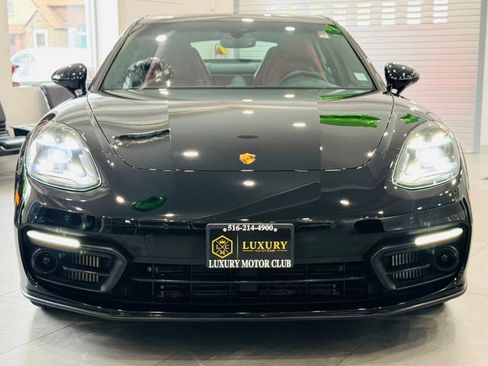 Used 2022 Porsche Panamera 4 Platinum Edition image 3