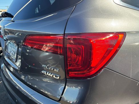 Used 2016 Honda Pilot Elite image 11