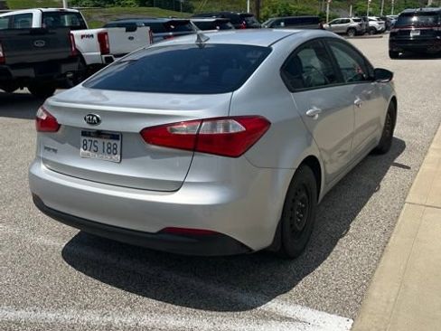 Used 2016 Kia Forte LX FWD image 3