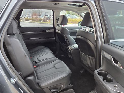 Used 2023 Hyundai Palisade SEL image 19