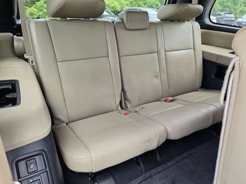Used 2019 Toyota Sequoia Limited w/ Safety & Convenience Package RWD image 14