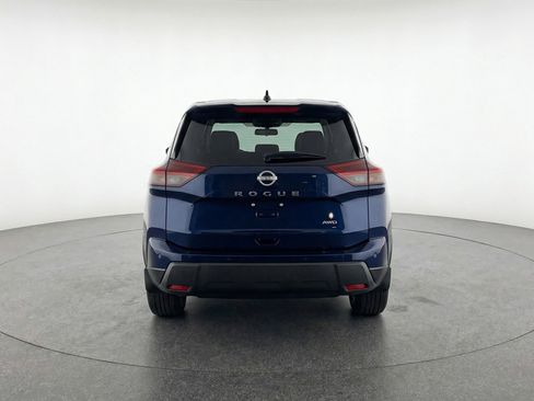 Used 2025 Nissan Rogue SV FWD image 7