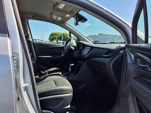 Used 2022 Buick Encore Preferred w/ Safety Package AWD/4WD image 23