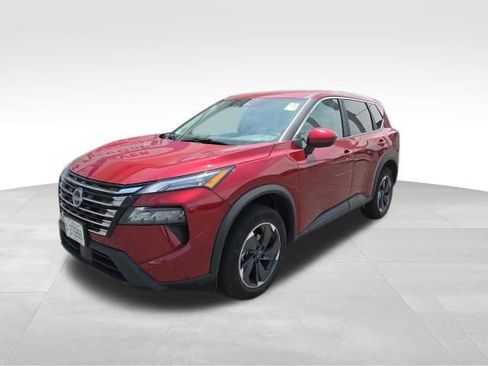 Used 2025 Nissan Rogue SV AWD/4WD image 4