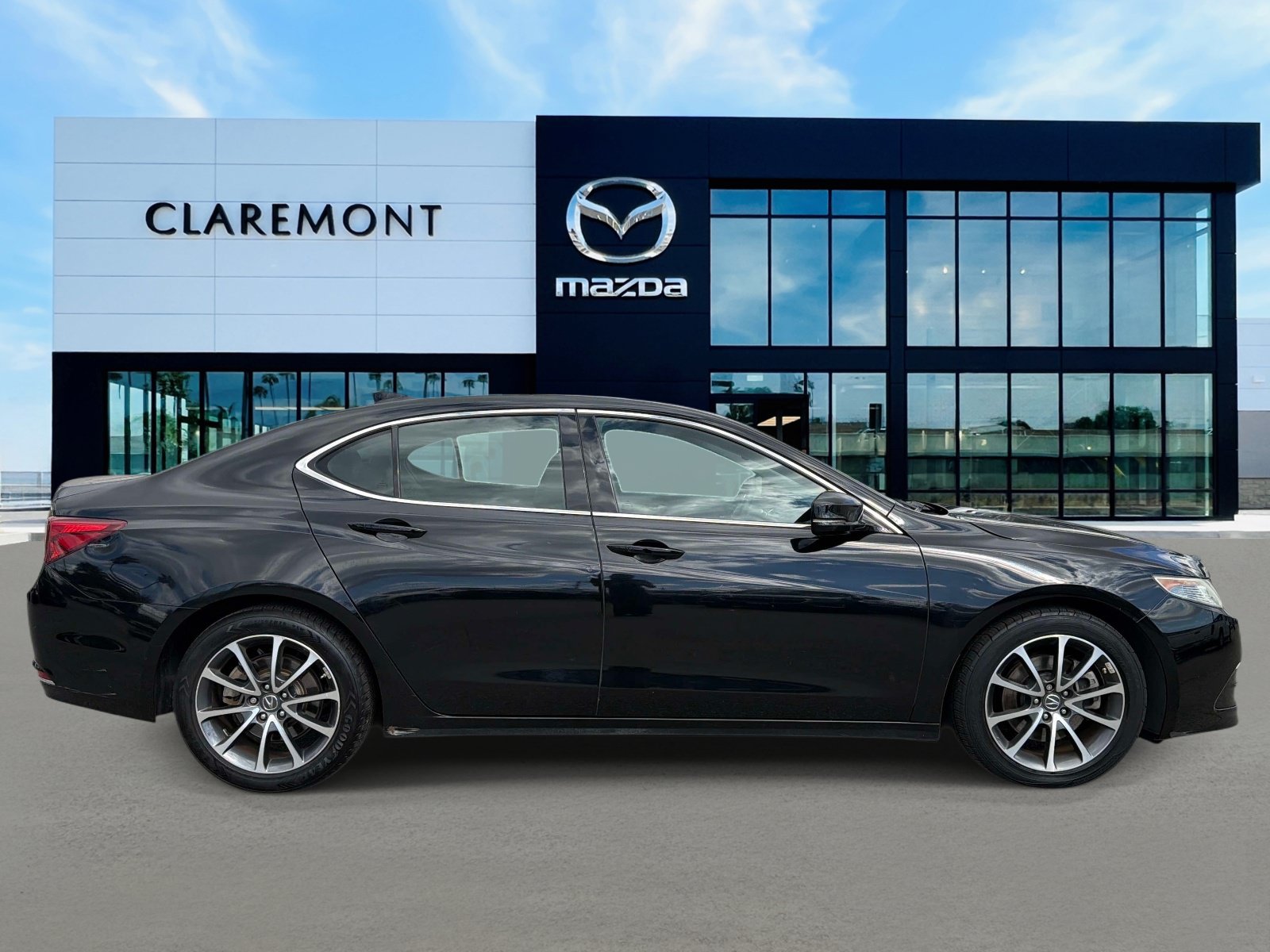 Used 2016 Acura TLX V6 FWD image 4