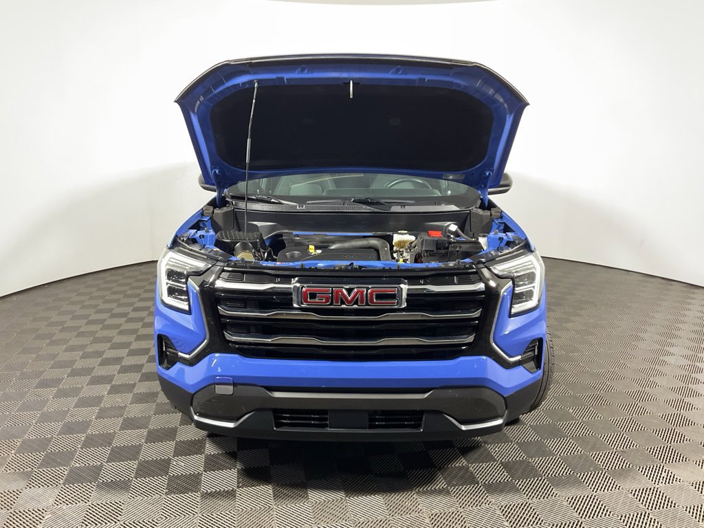 Used 2025 GMC Terrain Elevation AWD/4WD image 9