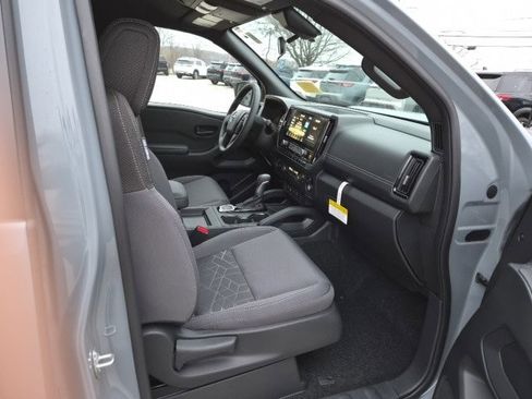 New 2026 Nissan Frontier SV image 13