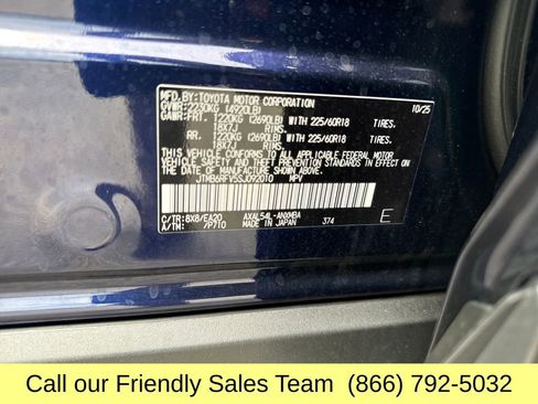 Used 2025 Toyota RAV4 XLE Premium w/ Weather Package AWD/4WD image 28