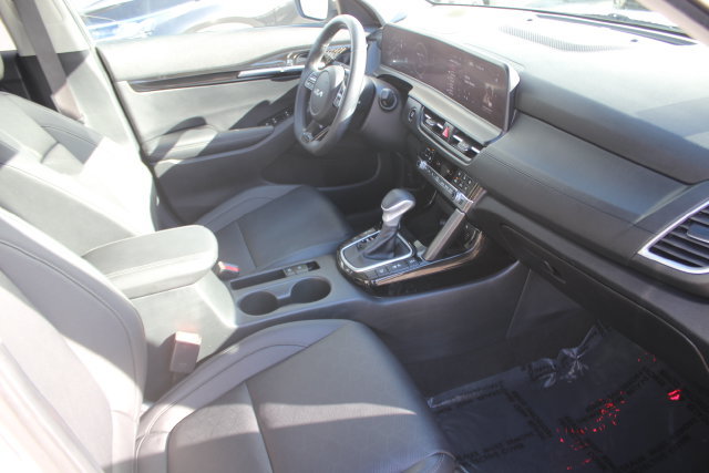 Used 2024 Kia Seltos SX w/ SX Sunroof Package AWD/4WD image 36