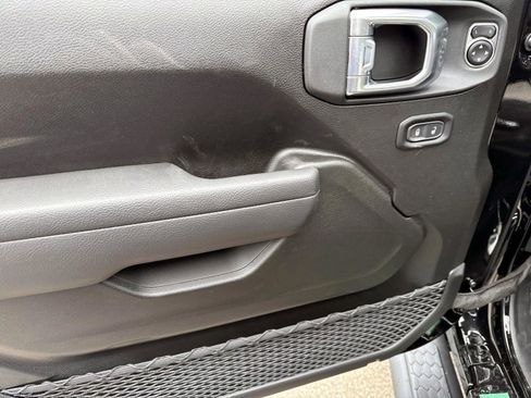 New 2026 Jeep Wrangler Unlimited Sport image 11