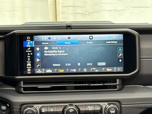 Used 2024 Jeep Wrangler High Altitude image 21