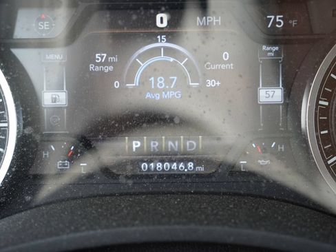 Used 2024 RAM 2500 Laramie w/ Snow Chief Group AWD/4WD image 7