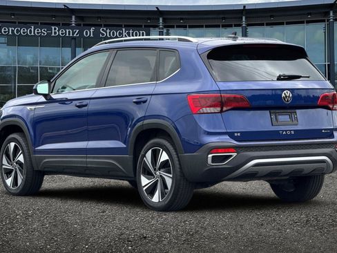 Used 2024 Volkswagen Taos SE image 6