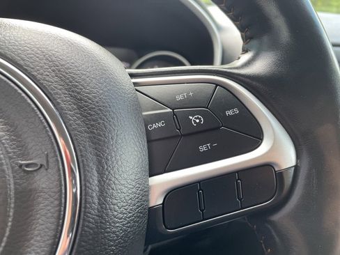 Used 2018 Jeep Compass Latitude w/ Popular Equipment Group image 15