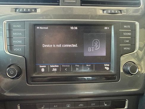 Used 2017 Volkswagen Golf Alltrack SE AWD/4WD image 21