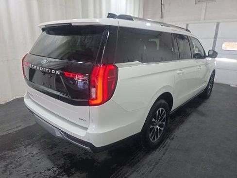 Certified 2025 Ford Expedition Max Platinum AWD/4WD image 7