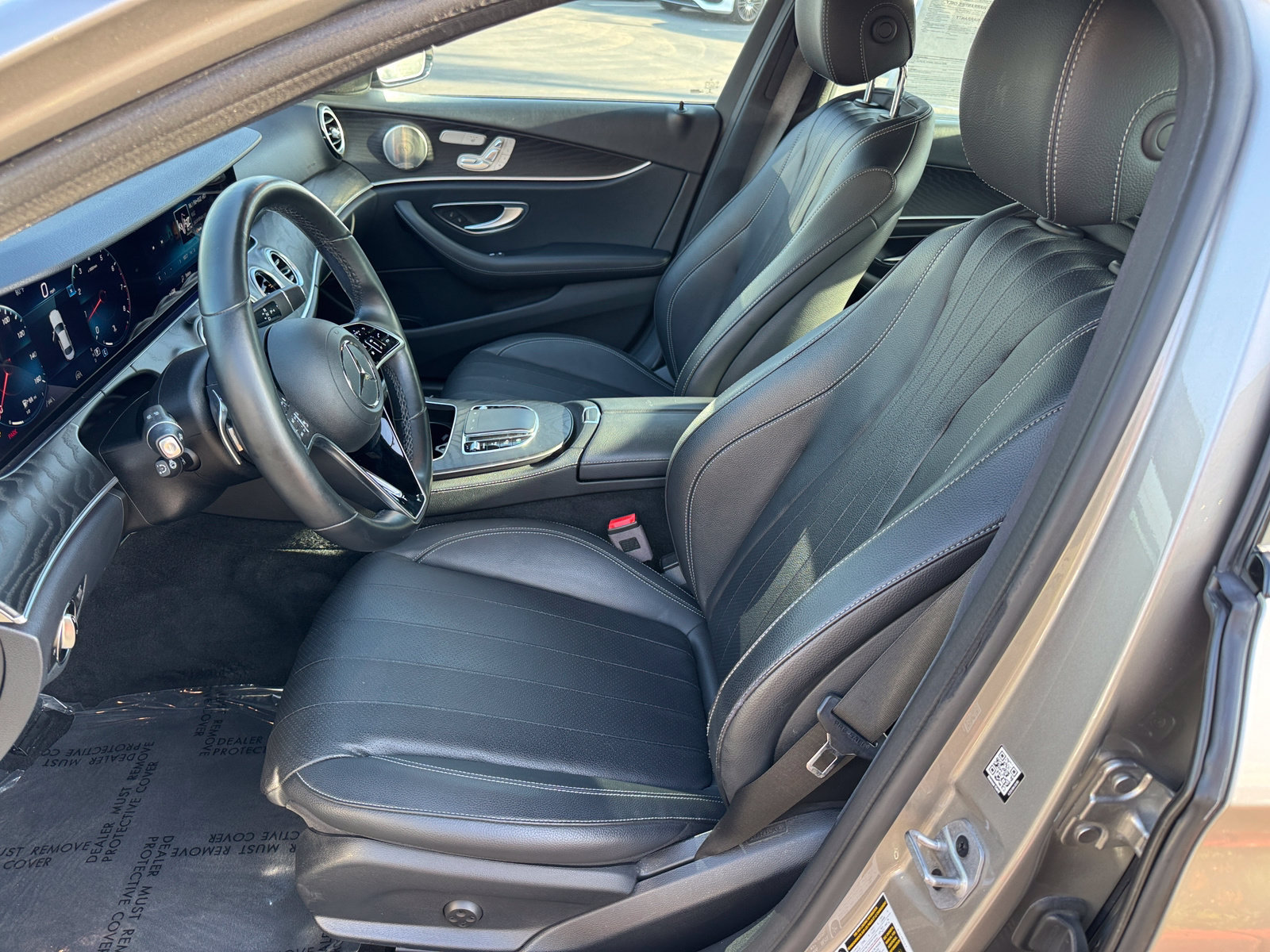 Used 2023 Mercedes-Benz E 350 Sedan image 17