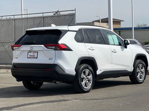 Certified 2025 Toyota RAV4 XLE image 5