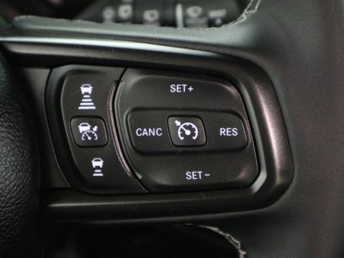Used 2026 Jeep Wrangler Unlimited Rubicon w/ Safety Group AWD/4WD image 29