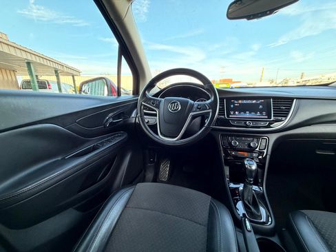 Used 2018 Buick Encore Preferred image 18